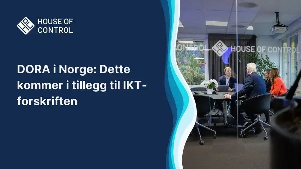 Fire personer som sitter rundt et møtebord. Tekst: DORA i Norge: Dette kommer i tillegg til IKT-forskriften